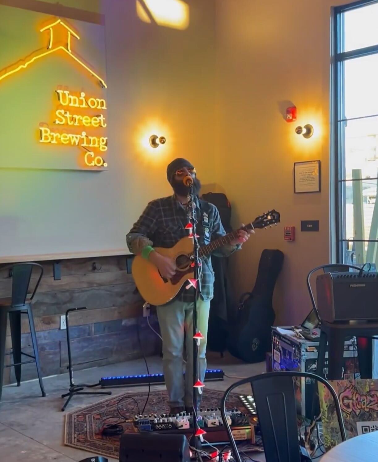 Thank you! To all of the fine folks who were in attendance at @unionstreetbrewing this past Saturday night and for showing an out of towner&rsquo;s music some love. Major kudos to the amazing staff at Union Street for being the epitome of awesome. Ha