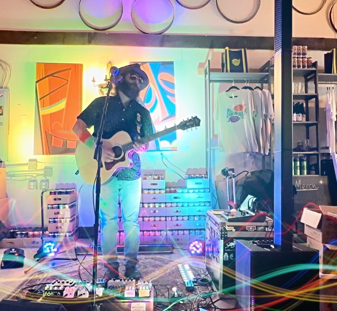 Hey now! I&rsquo;d like to give a huge THANK YOU! to everyone who was present and accounted for at @rushingduck for the show yesterday. It was truly a pleasure and privilege to get to play my music for all of you. And many thanks to the incredibly am