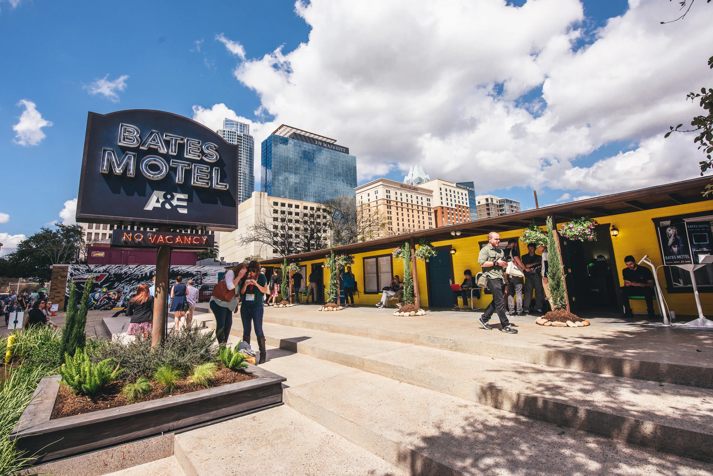 1-BatesMotel_CEG_8.jpg