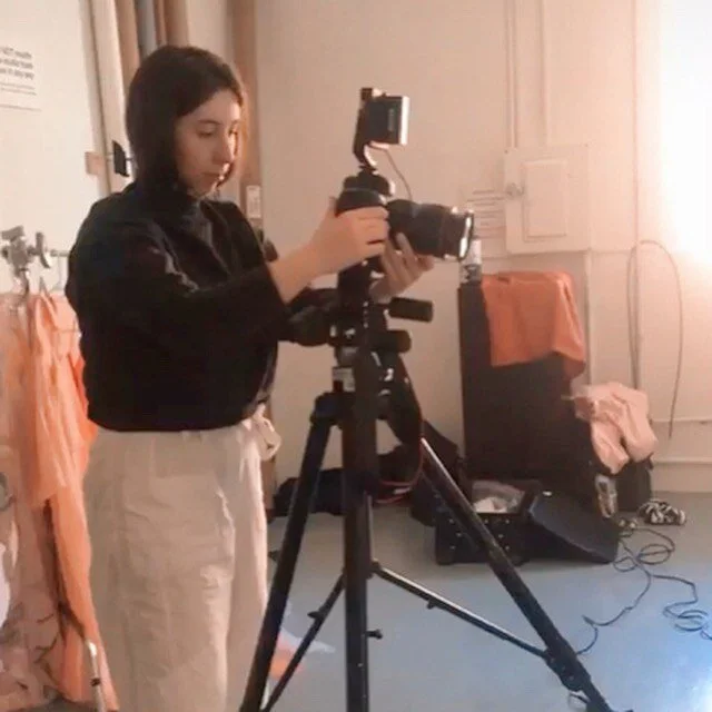 Stepping away from one screen to another to say Merry Christmas Eve! 🌲🥂🌚🐇❄️