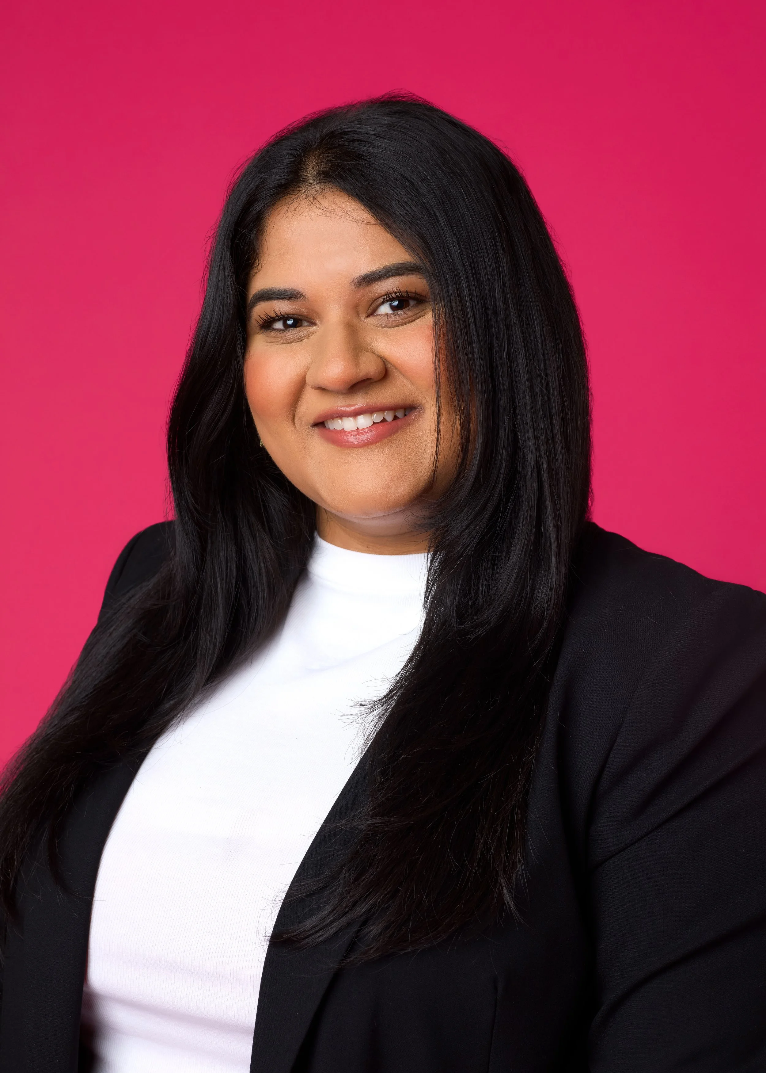 Leena-Sharma_EmployeeHeadshot_BenefitCosmetics_2025_#3032.jpg
