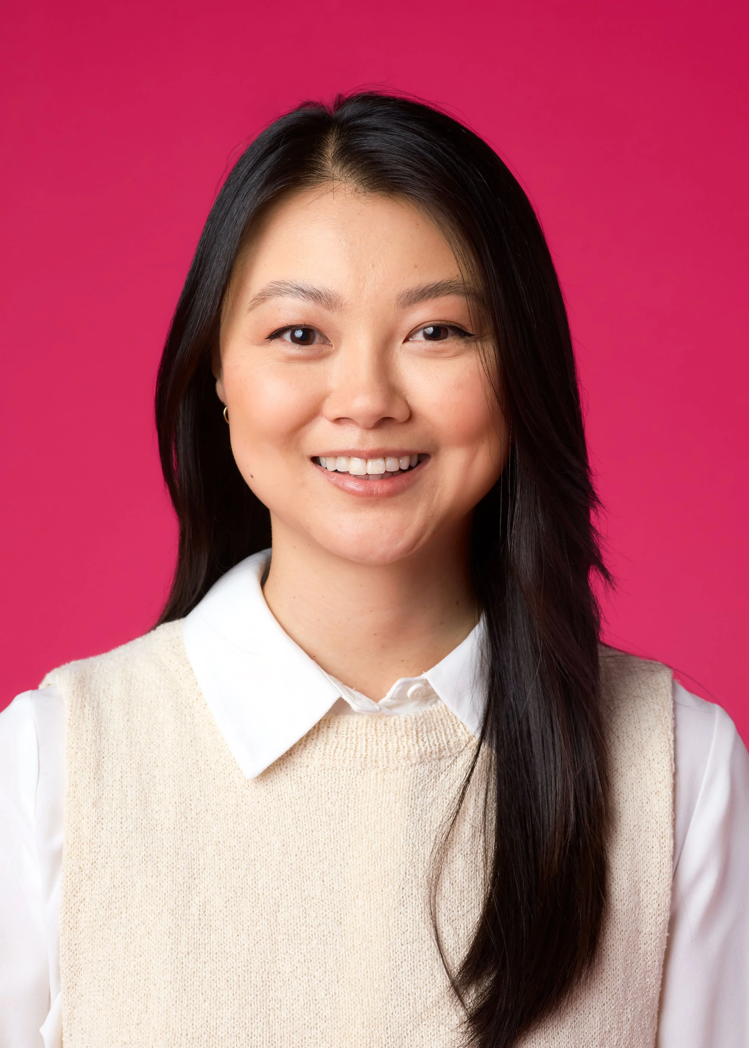 Vivian-Hu_EmployeeHeadshot_BenefitCosmetics_2025_#4315.jpg