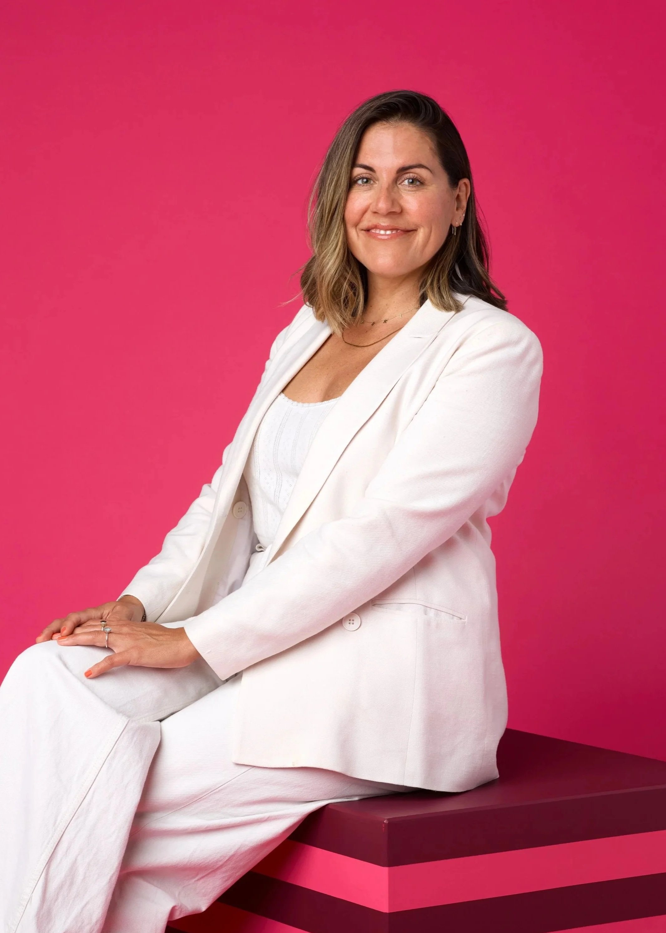 Carrie-Wellman-Ross_EmployeeHeadshot_BenefitCosmetics_2025_%25231947.jpg
