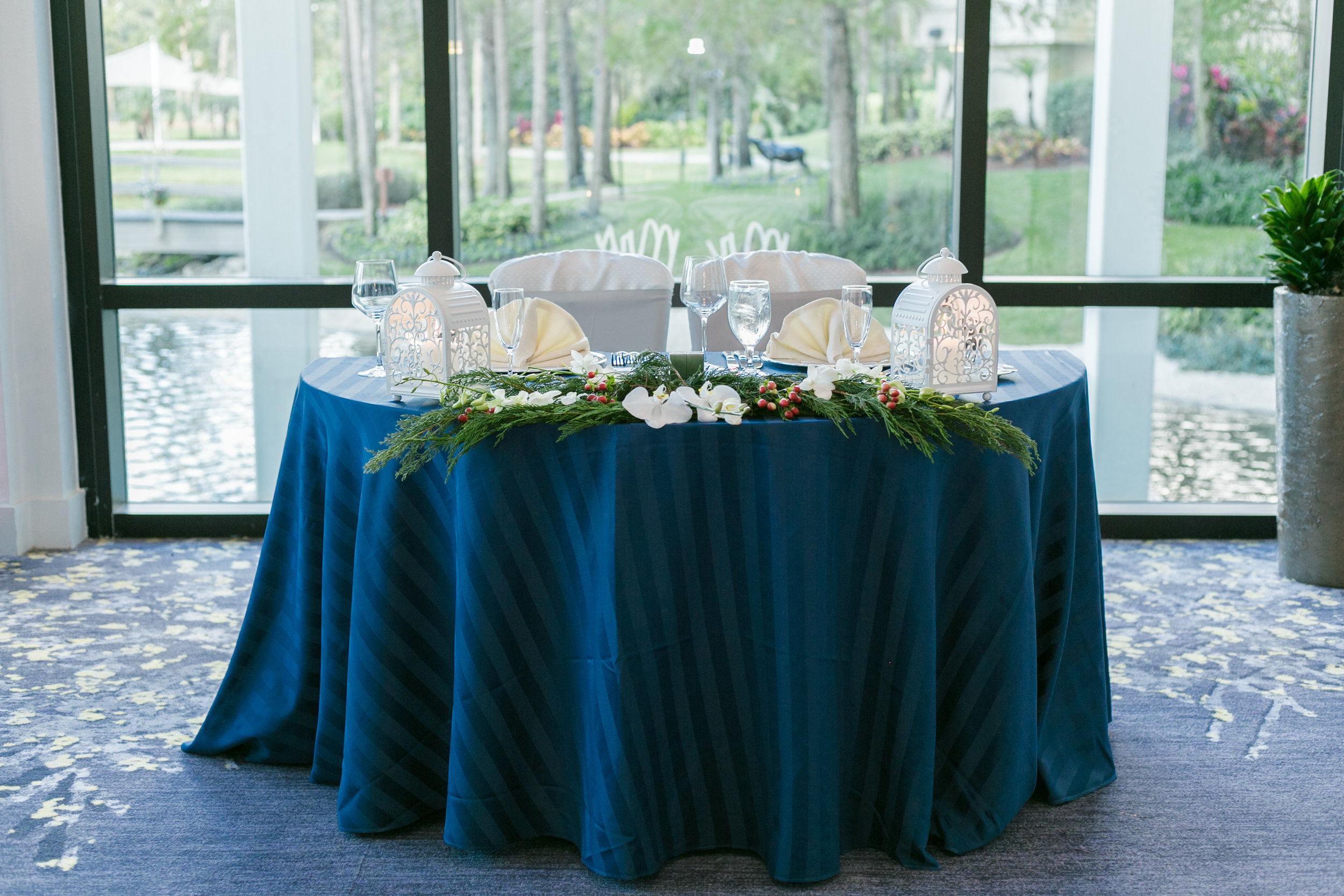 Bluegrass Chic - Sweetheart Table