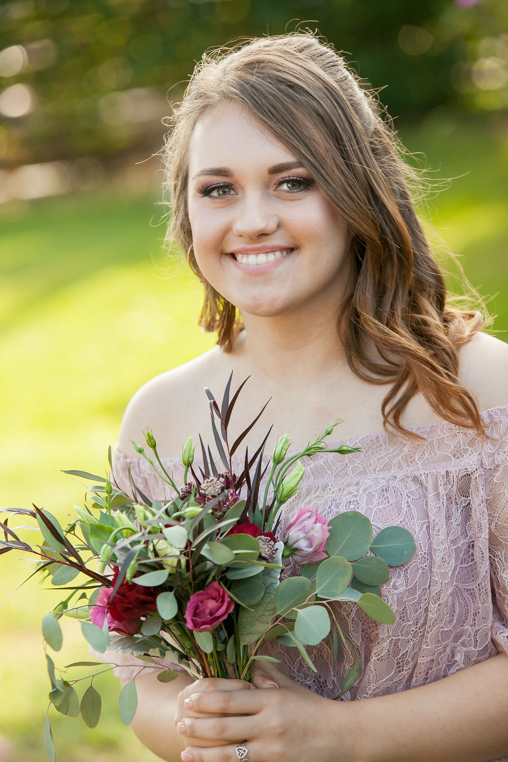 Bluegrass Chic - Bridesmaid bouquet dusty rose