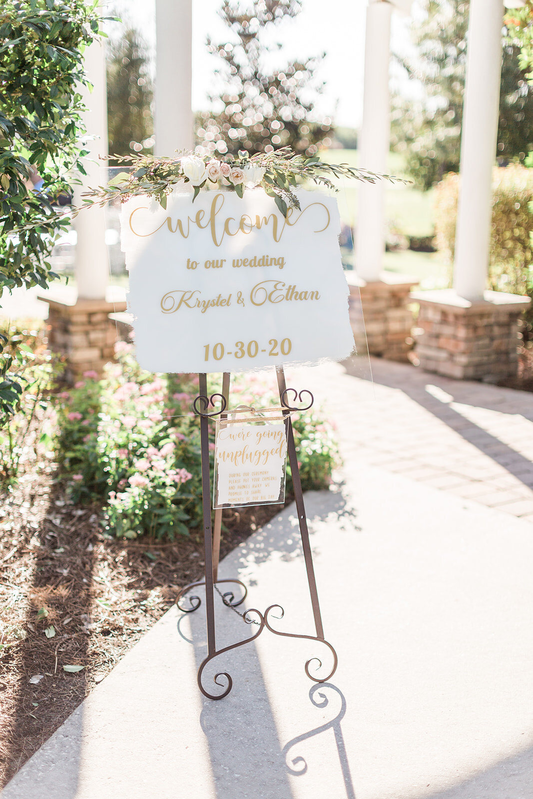 Bluegrass Chic - The Hendricks Photography at Royal Crest Room Classic Welcome Sign with floral