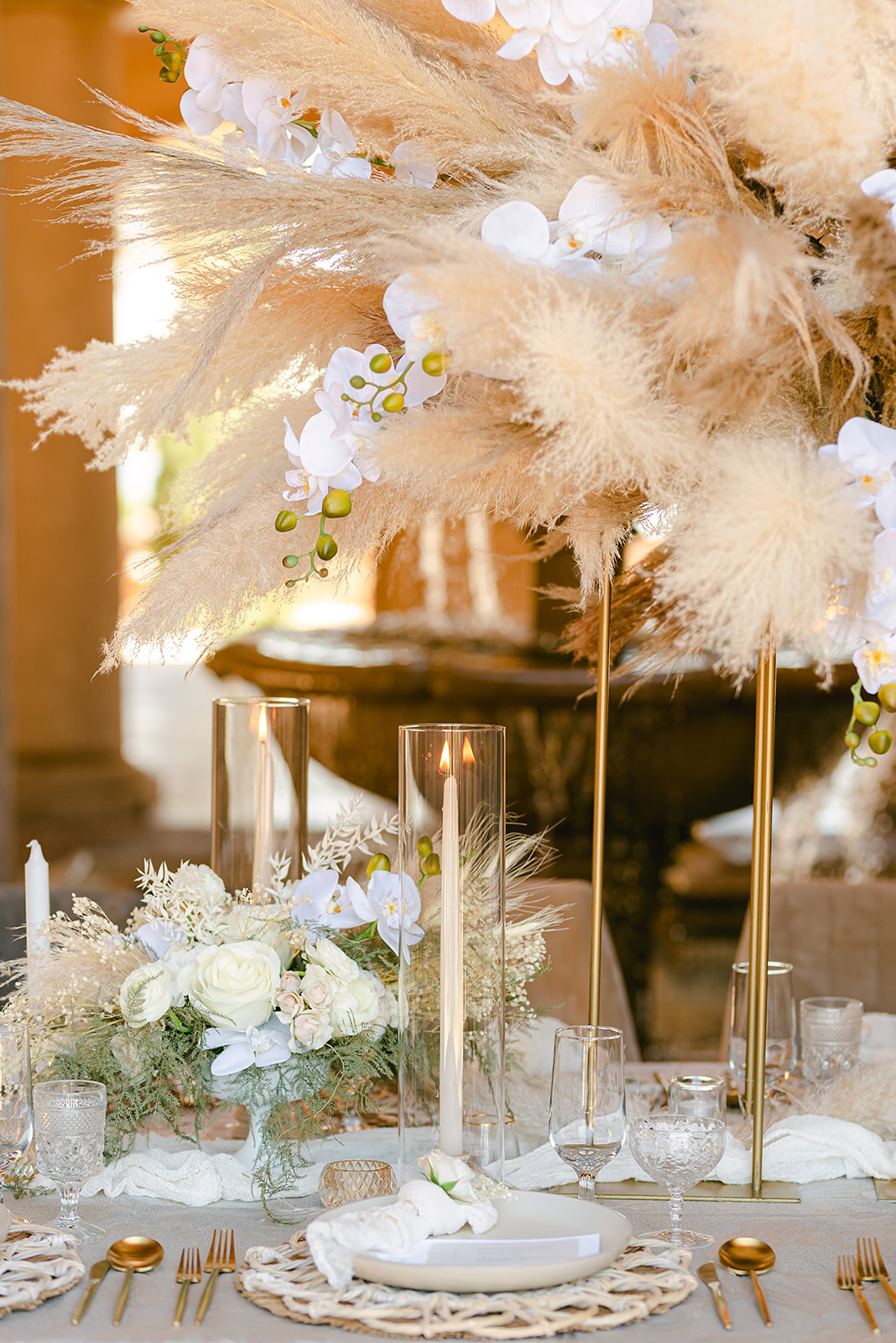 Bluegrass Chic | Bella Collina King's Table Centerpieces