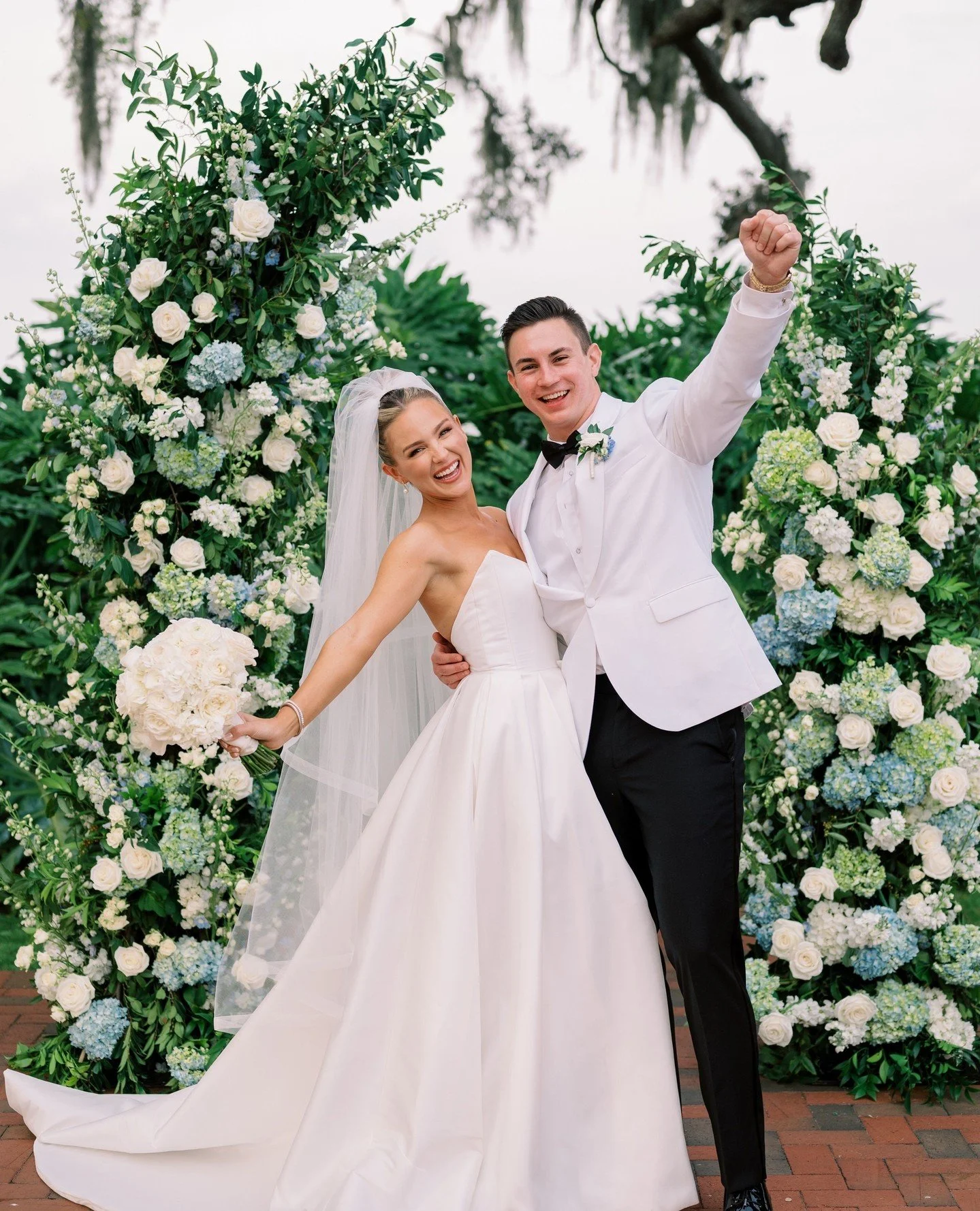 that JUST MARRIED feeling!✨️🕊️ ⁠
⁠
Swipe to see these stunning photos of Erynn and Zach on their beautiful day! These classic timeless vibes are just fabulous!⁠
-⁠
-⁠
#weddingflowers #weddingflorist #orlandowedding #orlandoflorist #luxurywedding #ad