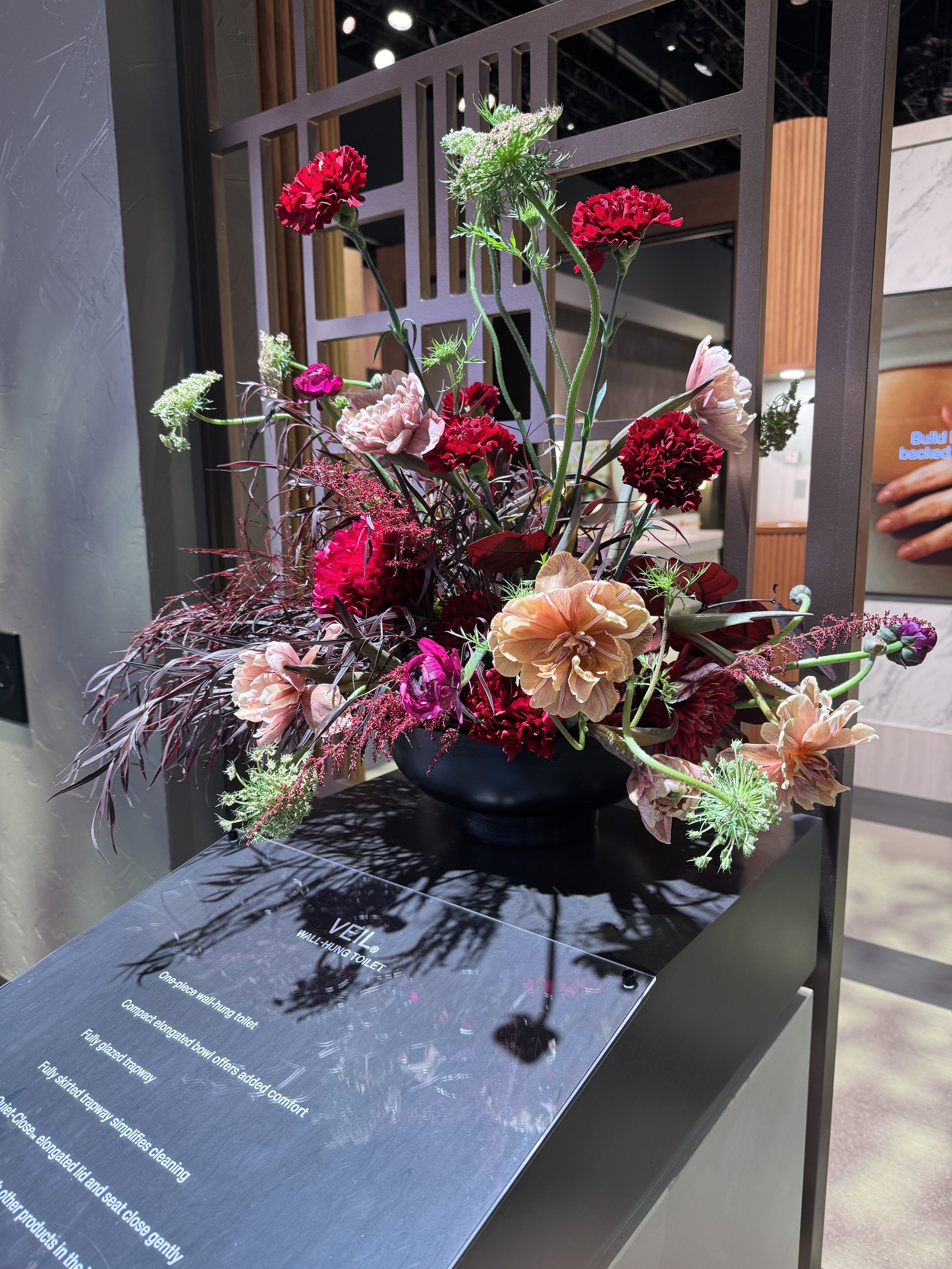 Modern Ikebana Corporate Event Florals by Bluegrass Chic