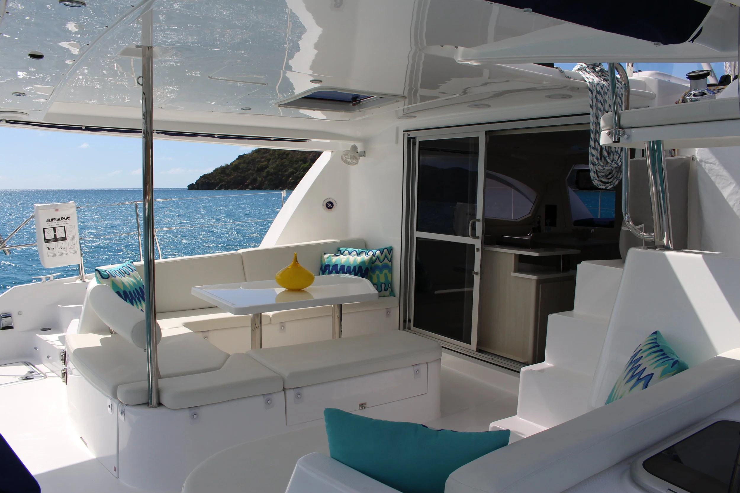 Boat Exterior Living .JPG