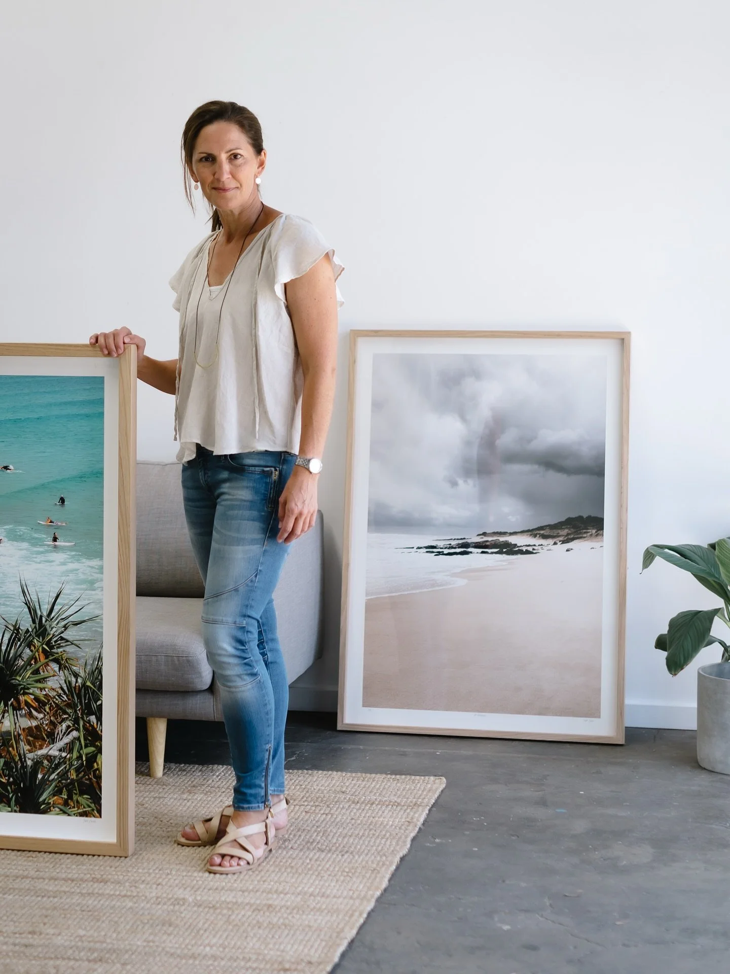 🌿READY TO HANG🌿
.
.
If you are looking for artwork that is framed &amp; ready to hang, head to my website to see what is currently available. Pickup from Mt Eliza, or delivery is available on the Mornington Peninsula and within Metro Melbourne🌿
.
