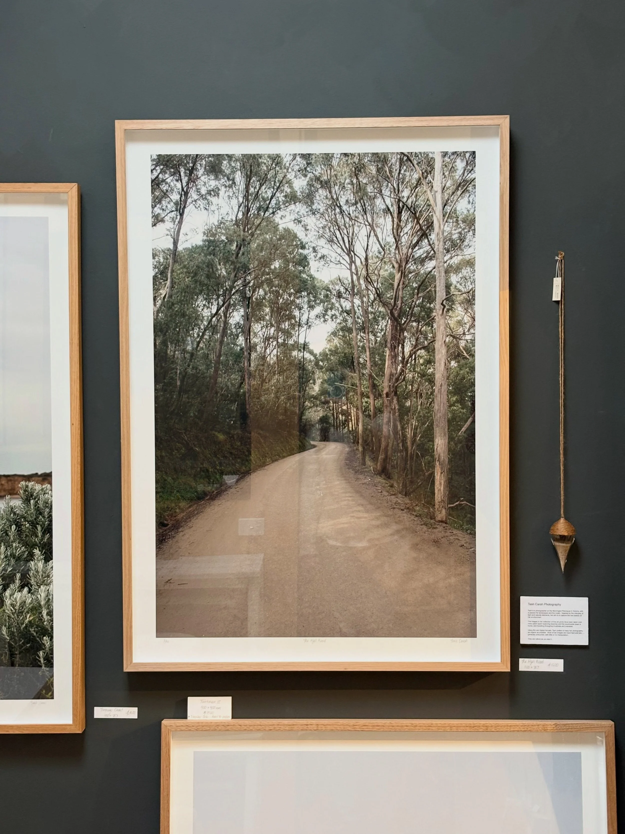 THE HIGH ROAD
Bright, Victoria
.
.
Come and see it today @derinya_dace along with hundreds of artworks including paintings, photography, sculptures, ceramics, jewellery and more.
Open from 10am until 4pm
.
.
#photography #photographer #fineartprints 
