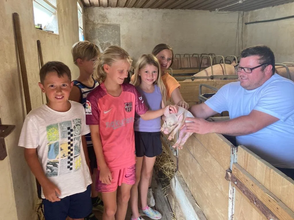 Gabriela Ofner-06A05DD4-CDA0-4C43-8155-A52FC8886410.jpeg