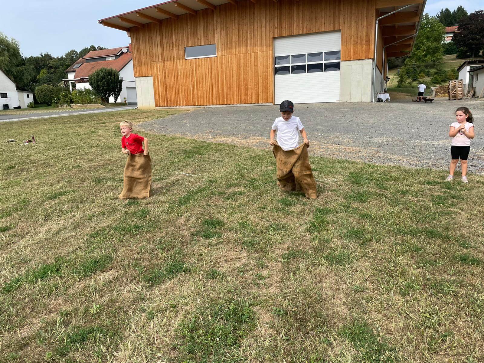 Gabriela Ofner-CF00A5E5-80F9-4754-9041-0EFD8A5375C6.jpeg