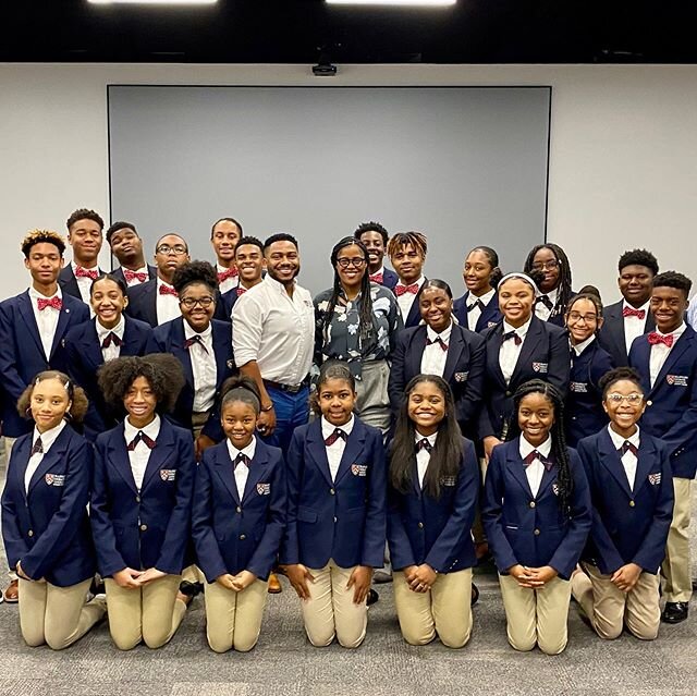 Imagine being a young scholar and in the middle of your class, the CEO of Chase Consumer Bank surprises you with a visit - and SHE looks just like YOU! Words cannot adequately express the inspiration that was gleaned from @thasunda today! #HarvardDiv