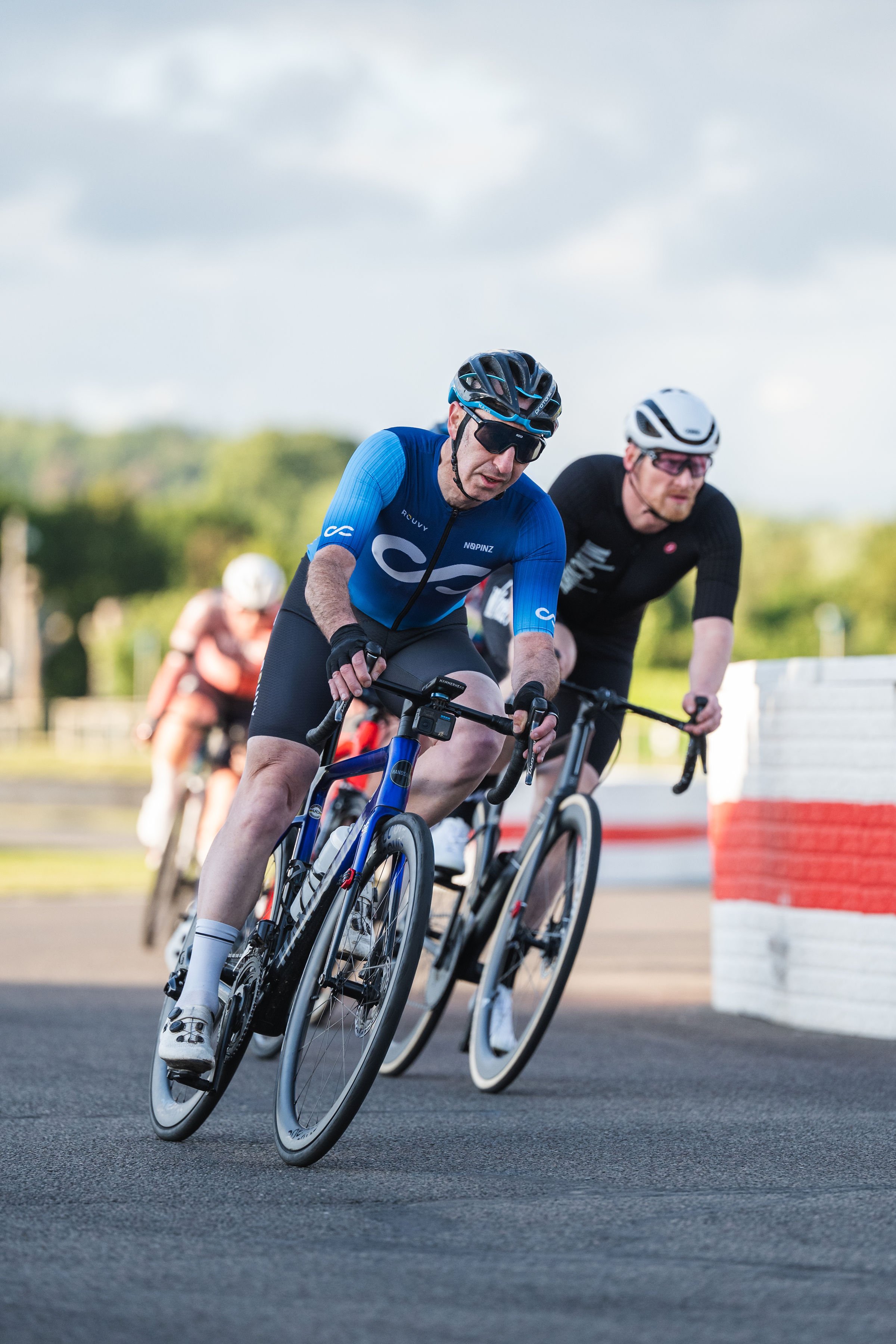 Why Masters Cyclists Lose Fitness Faster And What the Research Says to Do About It