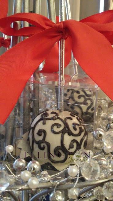 Favors - candy apples.jpg