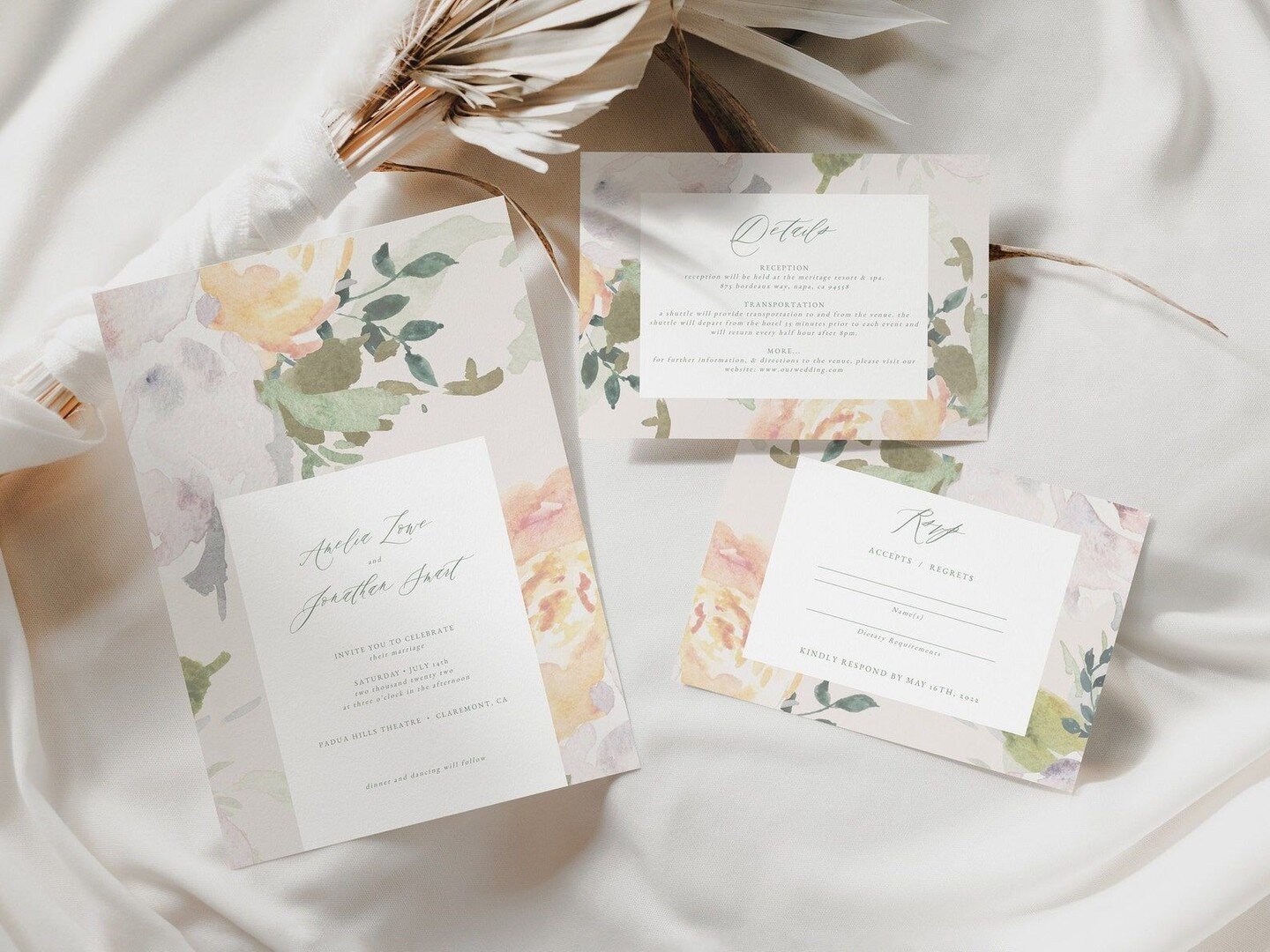 🤍⁣
&bull; editable wedding templates⁣
&bull; instant download⁣
&bull; print at home or print shop⁠⁣
⁣
This template is editable directly in your web browser! No need to download any software or fonts.⁣
〰⁣
Head to my Blanche Paperie Etsy shop (link i