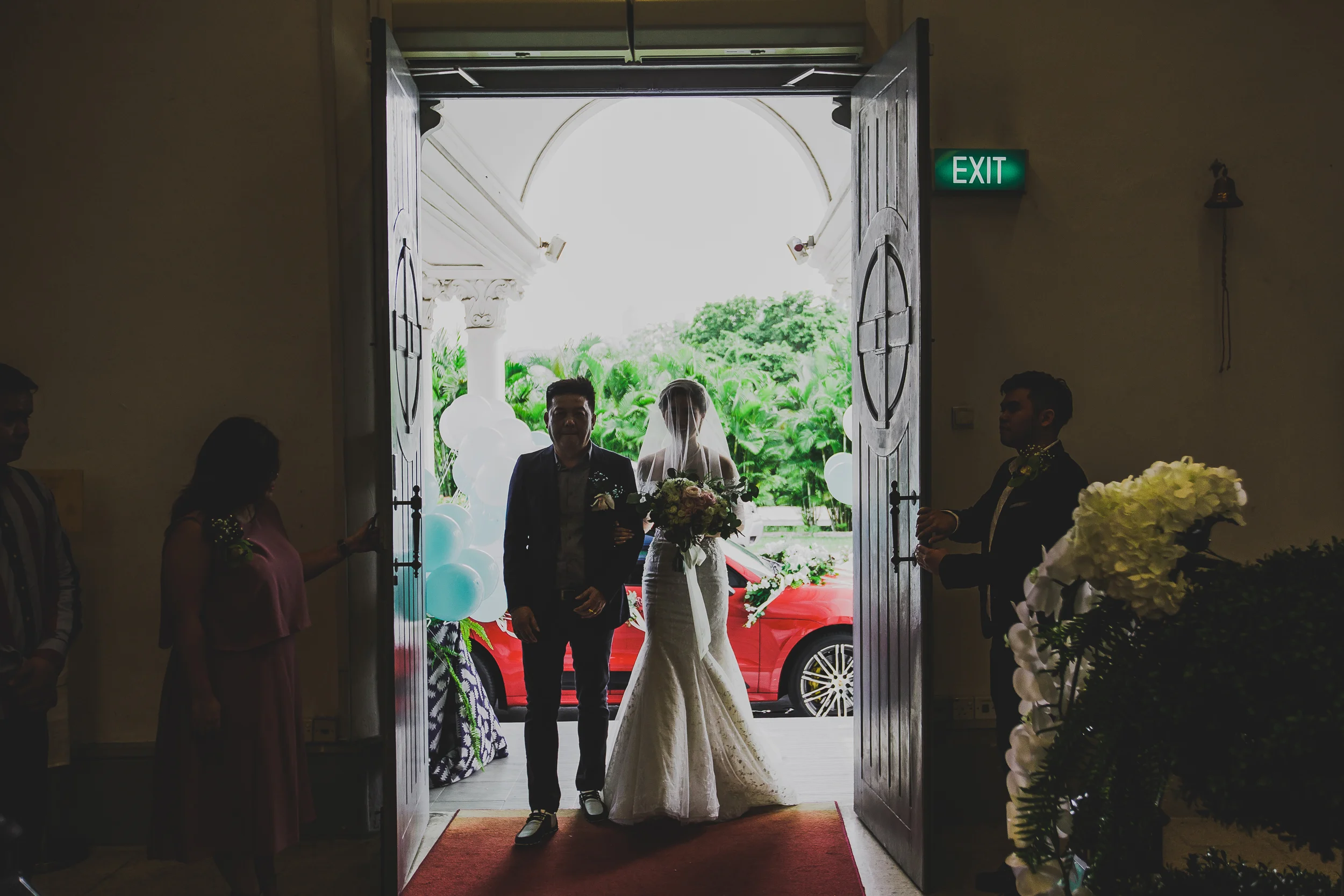 Singapore+Actual+Day+Wedding+Photographer+Raffles+Town+Club+Jeremiah+Christina-0051.jpg