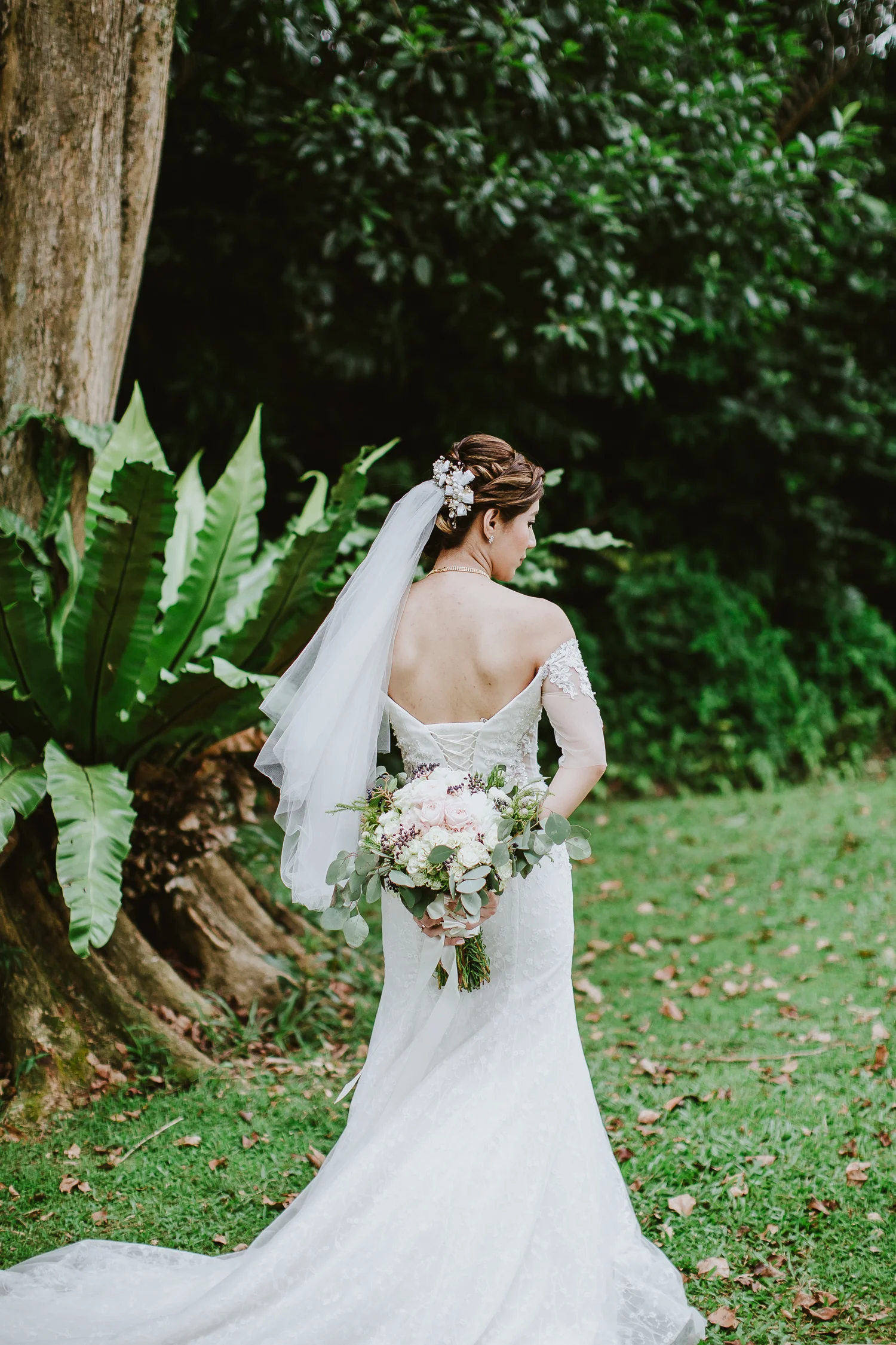 Singapore+Actual+Day+Wedding+Photographer+Raffles+Town+Club+Jeremiah+Christina-0074.jpg
