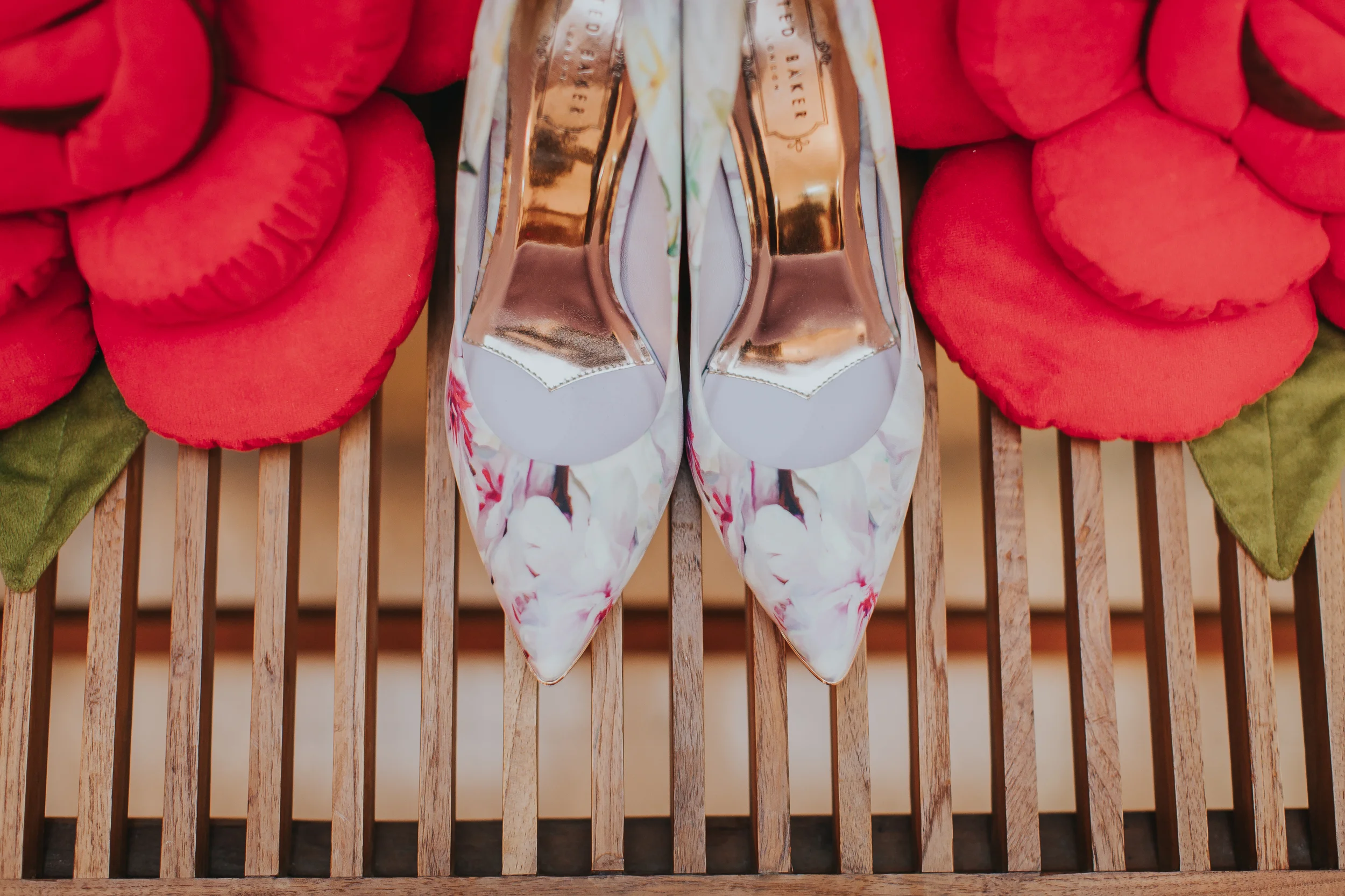 Singapore+Actual+Day+Wedding+Photographer+Grand+Mercure+Oliver+Estelle-0002.jpg