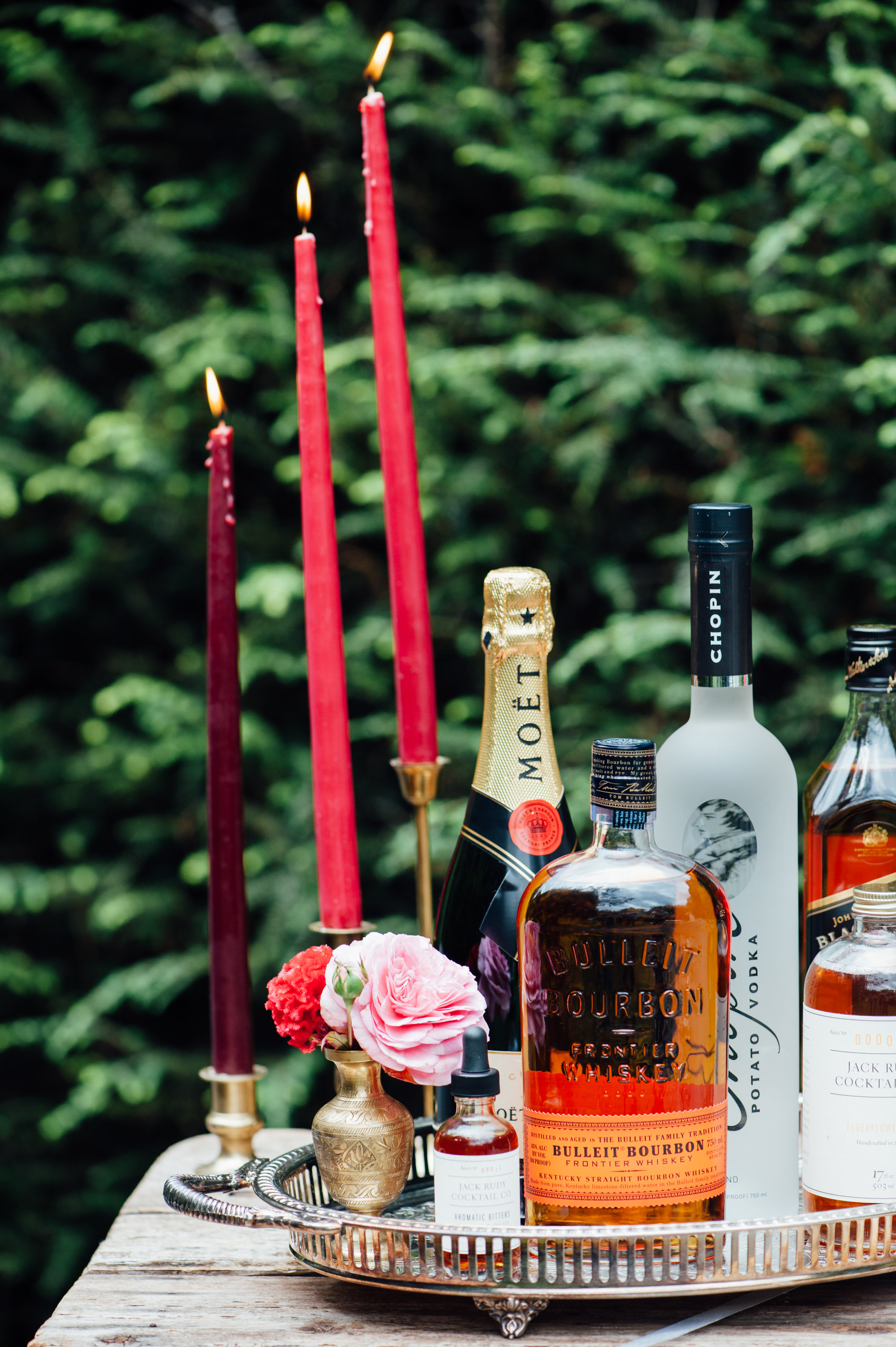 Game of Thrones Editorial Shoot by Whiskey & White Events. At the Old Edwards Inn in Highlands, NC. Photo by Cameron Reynolds Photography Design & Styling by Whiskey & White Events Crest by One and Only Paper Florals by Floressence Flowers Cocktail Mixers by Jack Rudy Cocktail Co. 