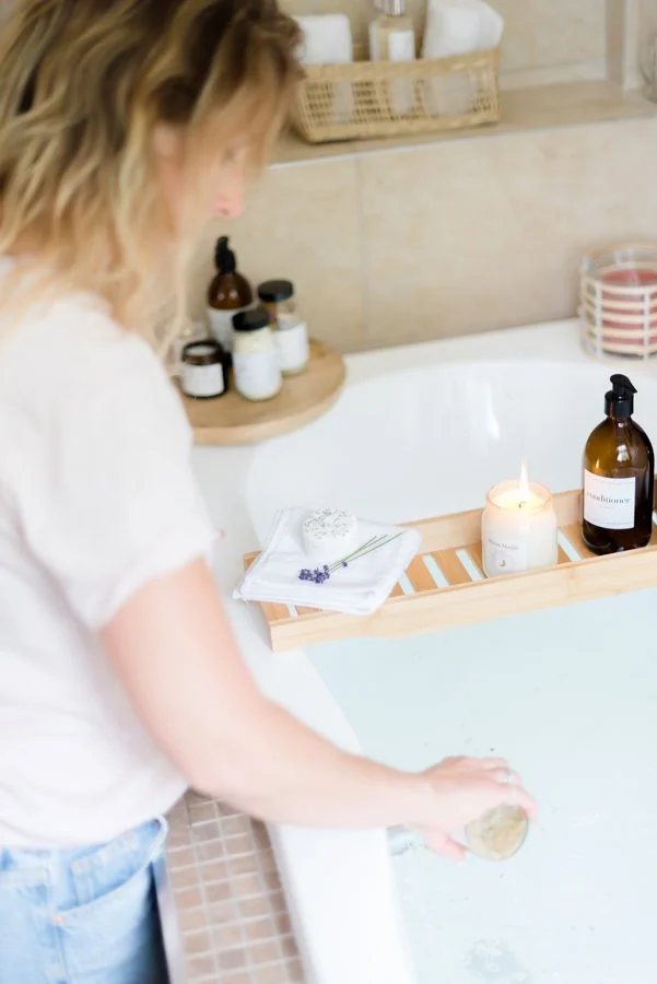 Bamboo Bathtub Caddy