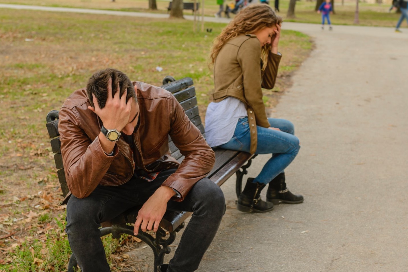 argument-bench-breakup-984953.jpg