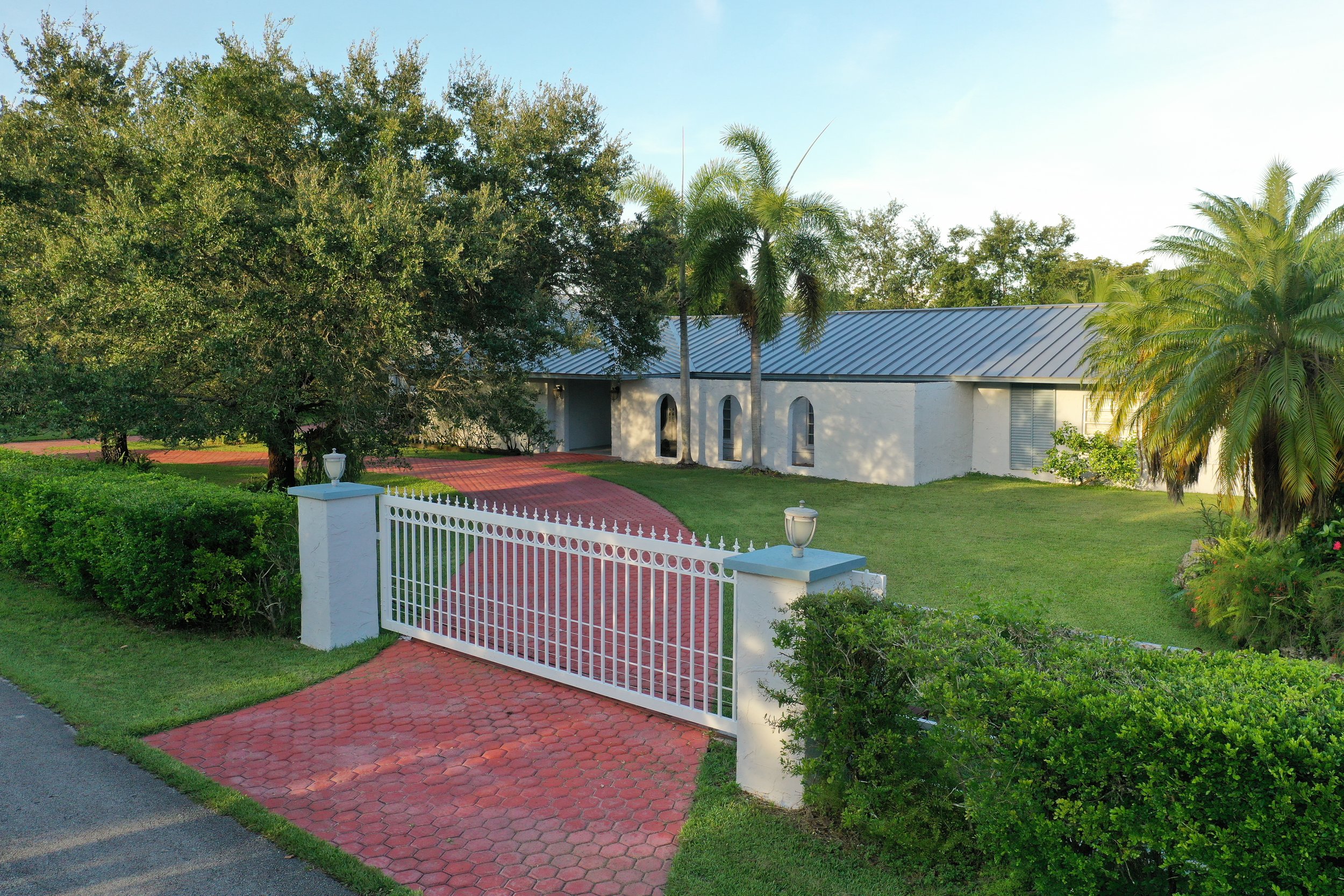 Front with gate.jpg