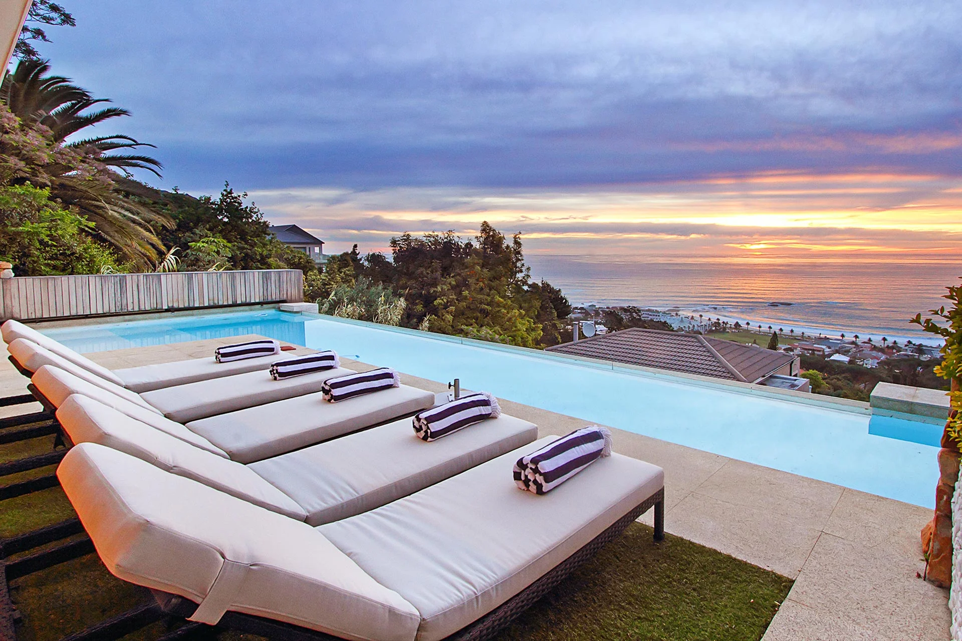 CapeTown_Adara_01.jpg