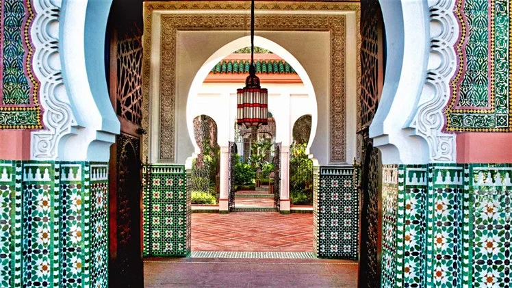 marrakesh-architecture-arches-b4a3767978e8-1024x683.jpg