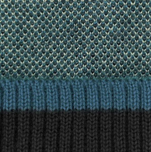 Beanie4-Peacock.jpg