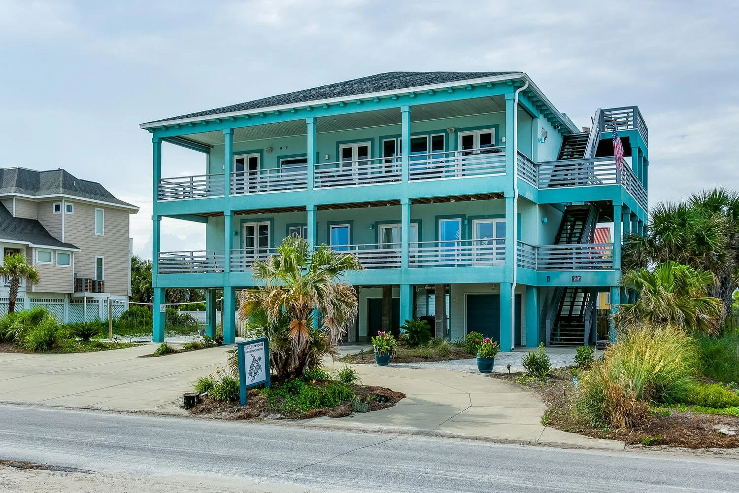 1409 Ariola Dr Pensacola Beach-large-004-62-Ground Level68-1500x1000-72dpi.jpeg