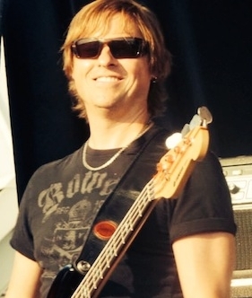 Tom Lewis :: Musician, Singer, Songwriter, Performer, Producer :: Randy Bachman, Burton Cummings, Glass Tiger, FeFe Dobson :: Toronto
