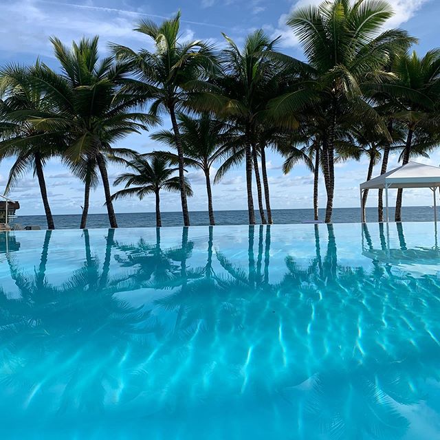This is what #cabarete #dominicanrepublic looks like in the morning at #milleniumhotelcabarete .
.
.
.
.
.
.
.
.
.#hotels #travelphotography #travel #vacation #dominican #traveller #travelblogger #travelgram #traveltheworld #traveling #travelholic #h
