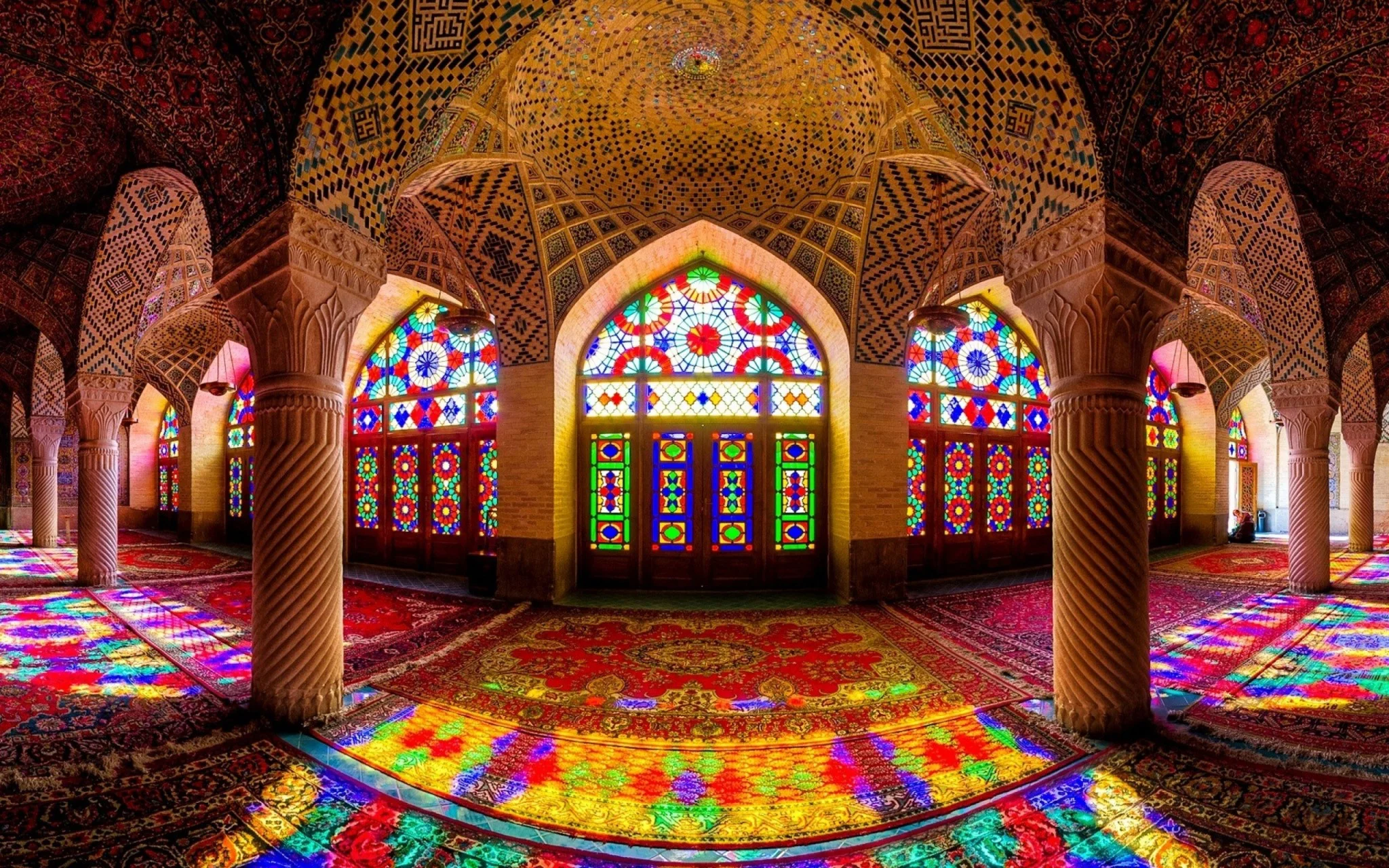 Nasir-ol-molk-Mosque3.jpg