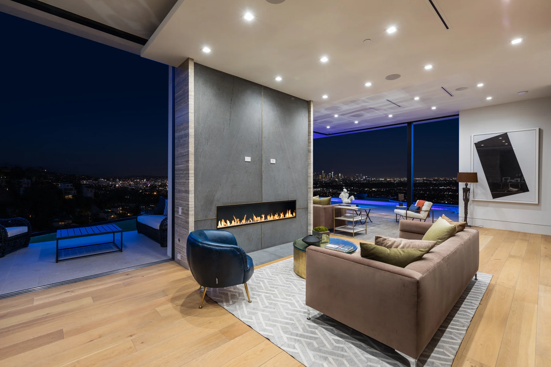 8366 Sunset View_007.jpg