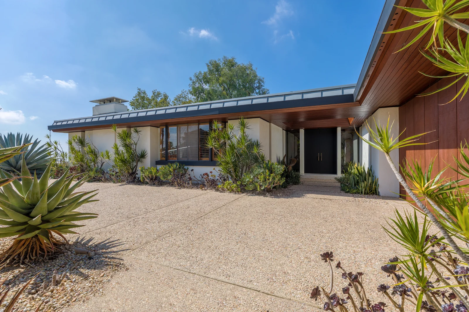 10865 Savona Road_007.jpg