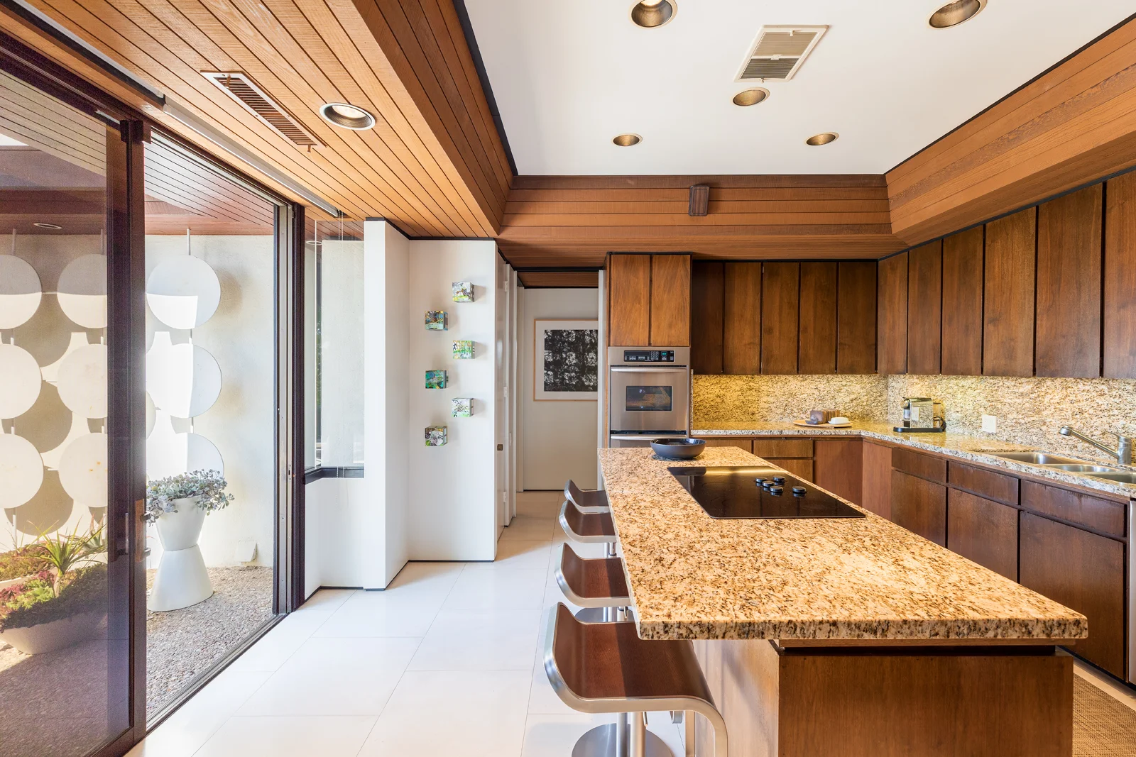 10865 Savona Road_022.jpg