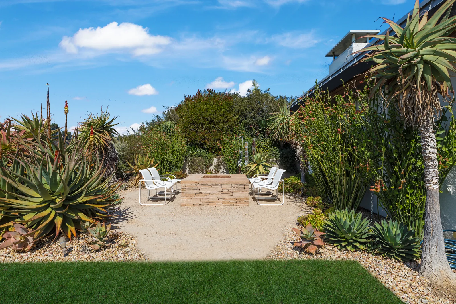 10865 Savona Road_033.jpg