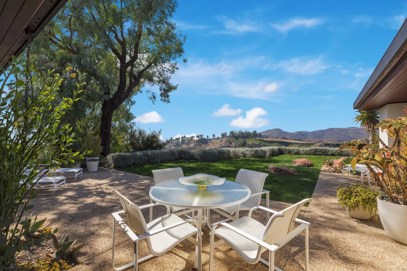 10865 Savona Road_035.jpg
