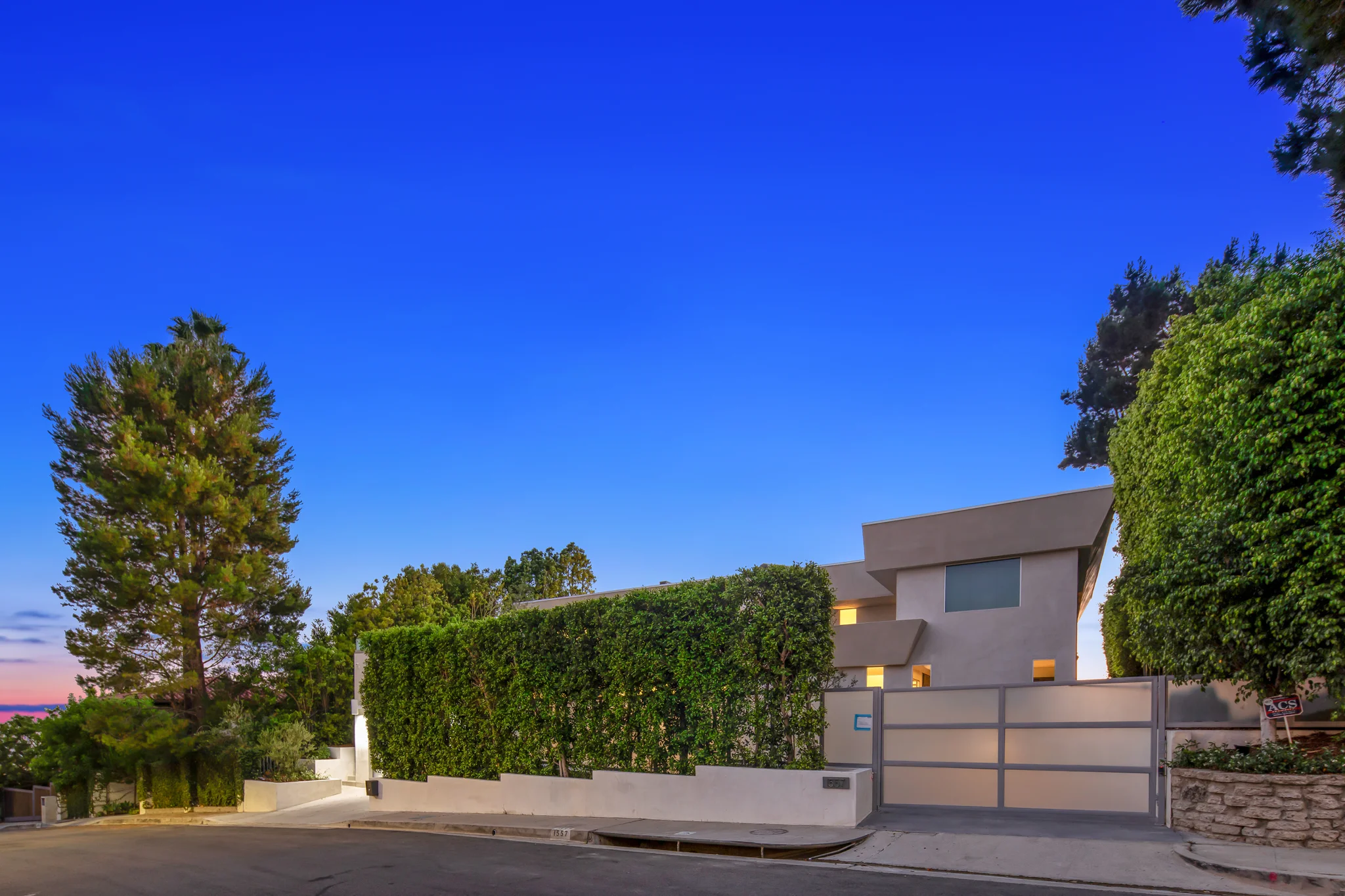 1557 Tower Grove_079.jpg