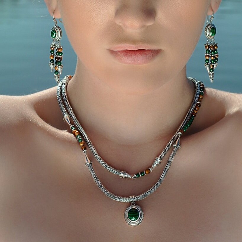 Emerald Terrace Necklace