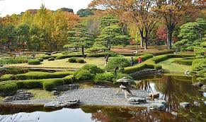 IMPERIAL PALACE EAST GARDENS (KOKYO HIGASHI GYOEN)