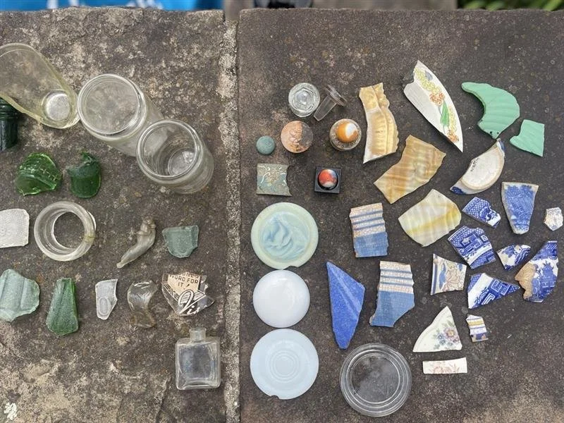 Mudlarking with Cory Kram 