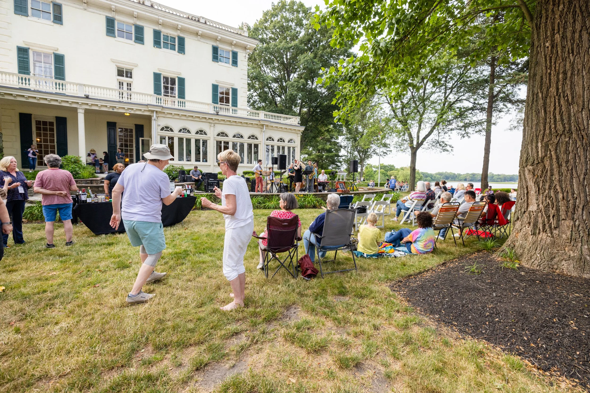 3rd Thursday at Glen Foerd 