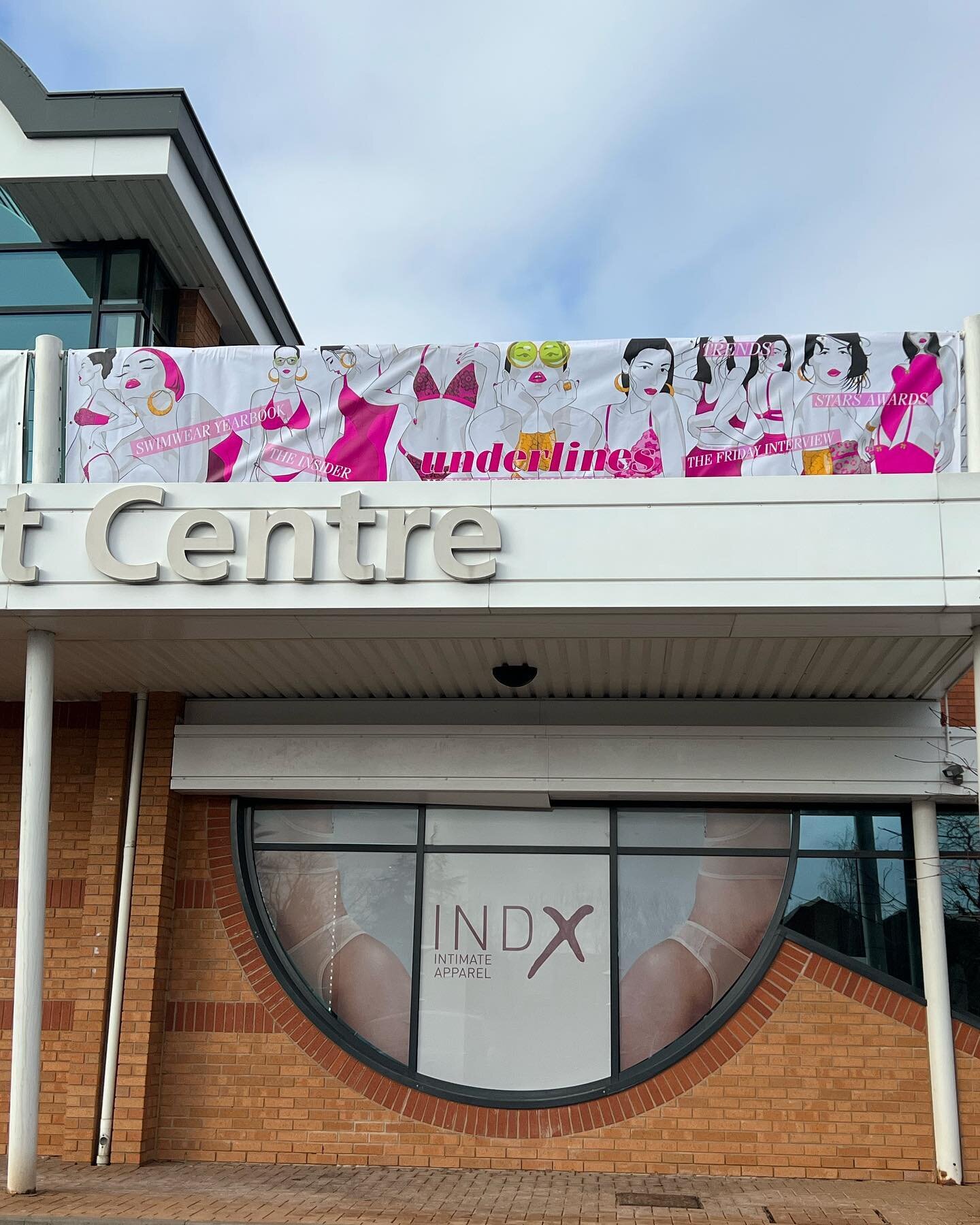💕Big enough for you?!?! Massive lingerie banner for @underlines_magazine at @indxfashion this week. 💕