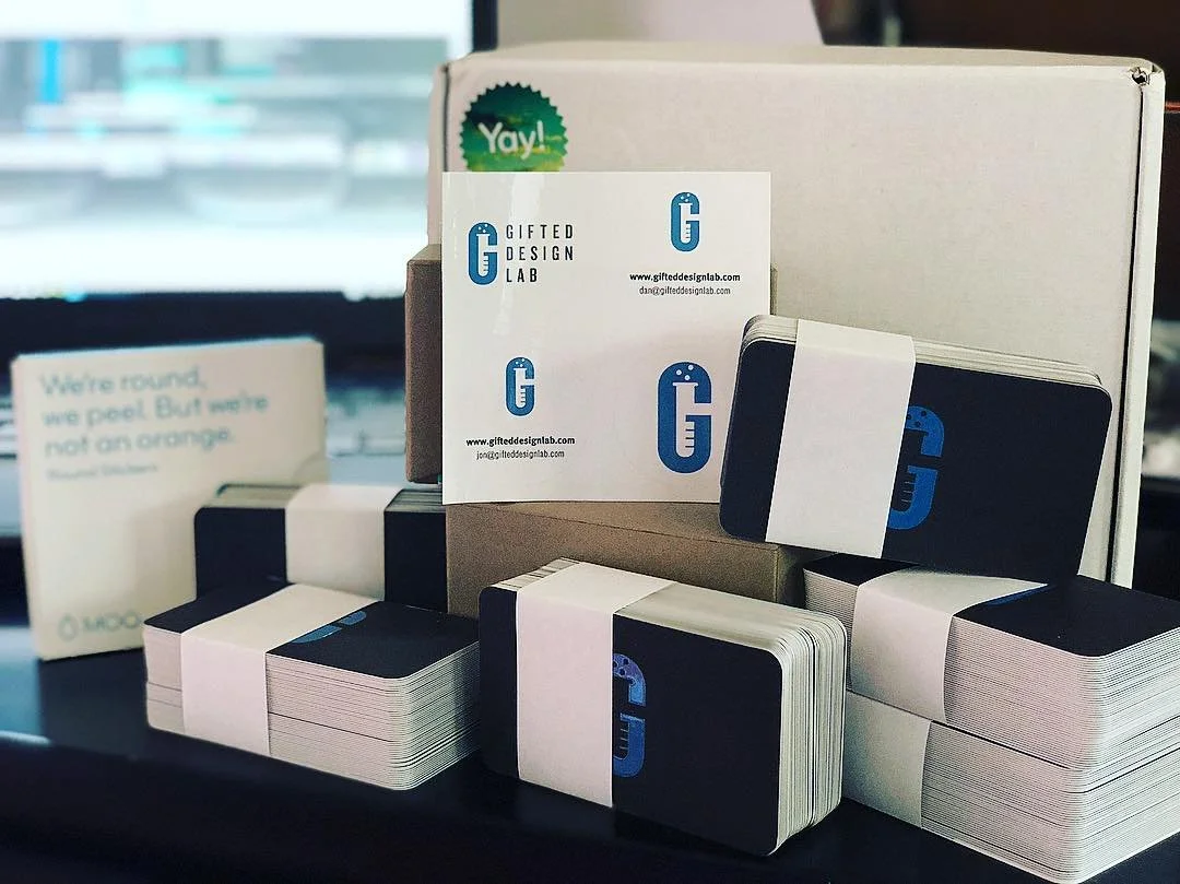 Fresh batch of business cards and stickers from @moo takes our blues away 😍📇👨&zwj;💻 #ThanksMoo #WeLoveYou #GiftedDesignLab #MarketingAgency #Moo