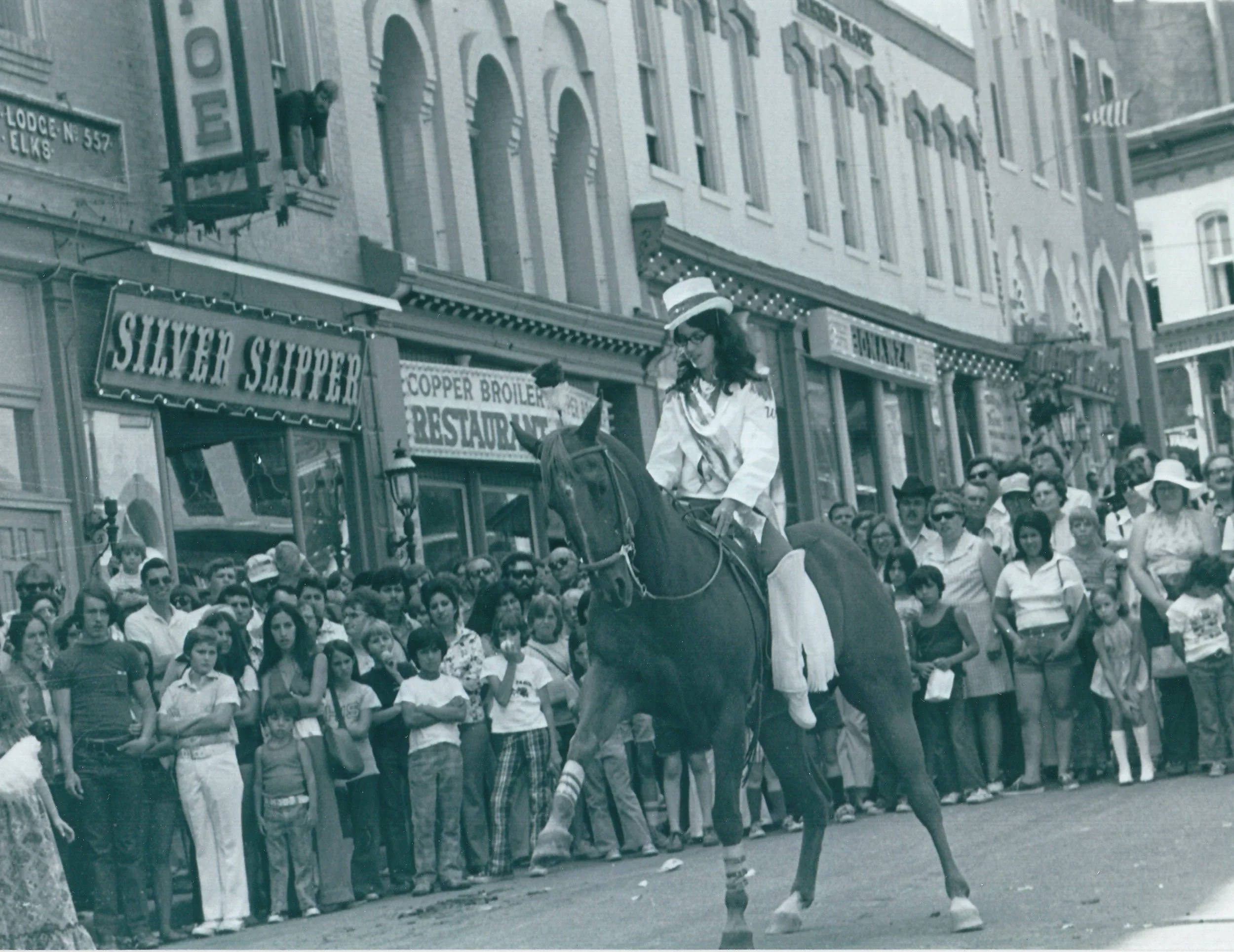 Westernaires alumna Patty Pesce Sullenberger, among other alumni, kindly sent us some of her Westernaires pictures. Here's Patty and her horse, Tawny, performing a Spanish Walk during a parade in Central City, CO. Circa 1972.