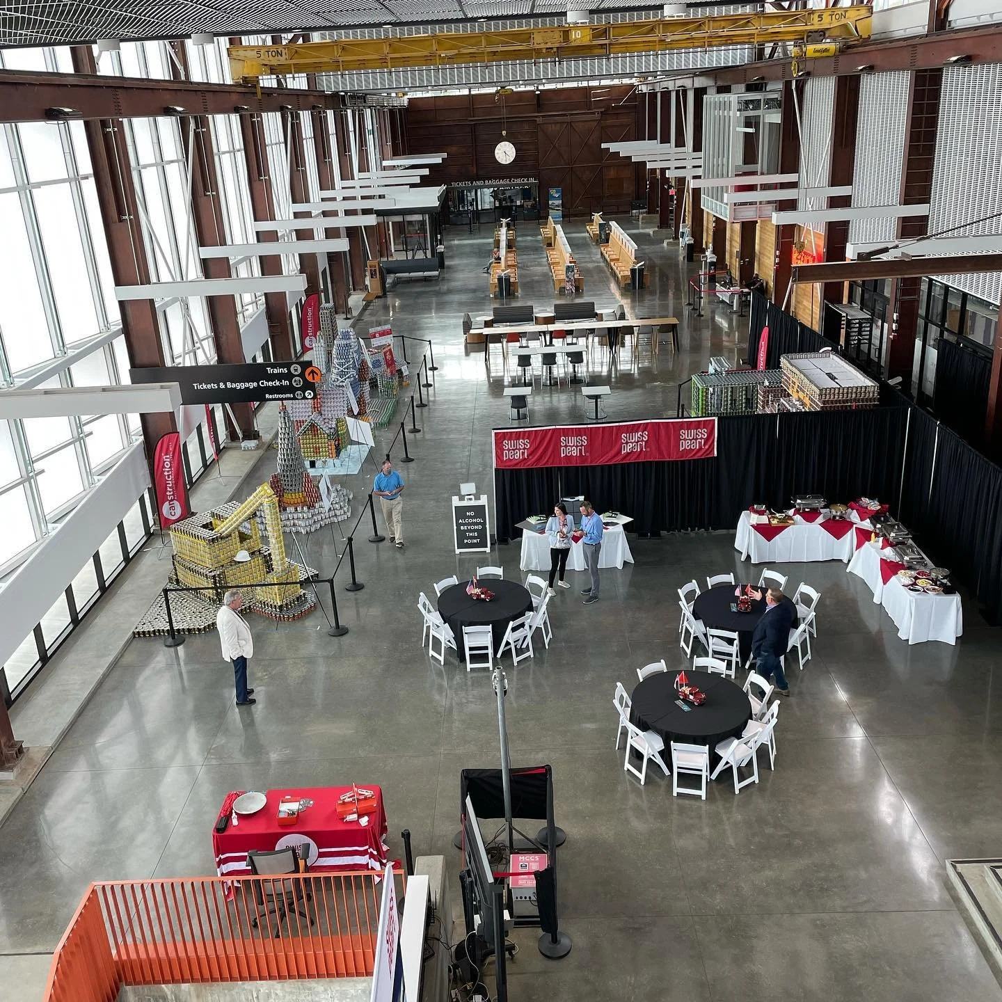 Calm before the Happy Hour festivities
Swisspearl and SpecOne/SpecMat7 
And a free trip to Switzerland. 🇨🇭
Aug 17-Raleigh
Aug 19-Charlotte

#fibercement #rainscreen #airbarrier